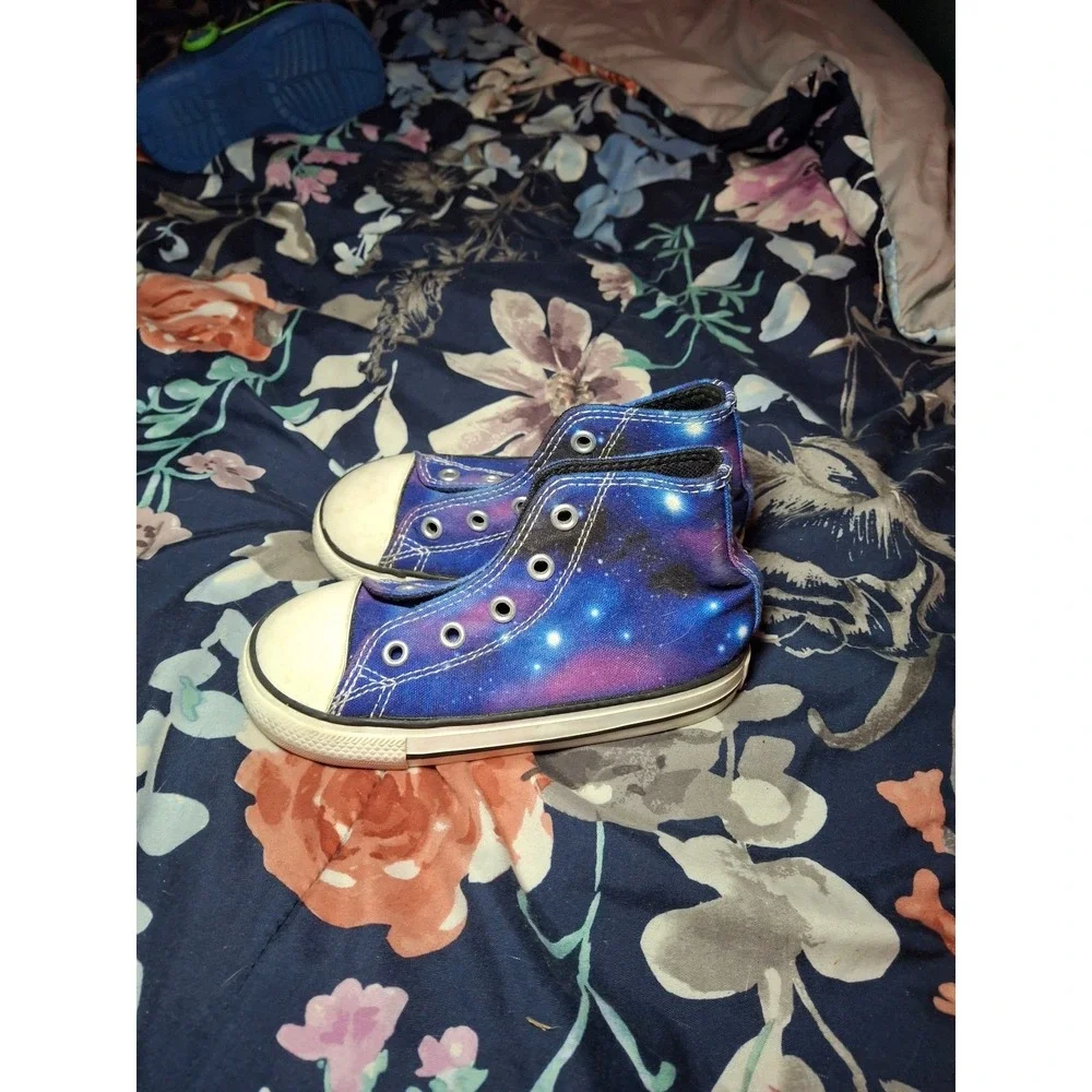 Childrens‎ high top converse